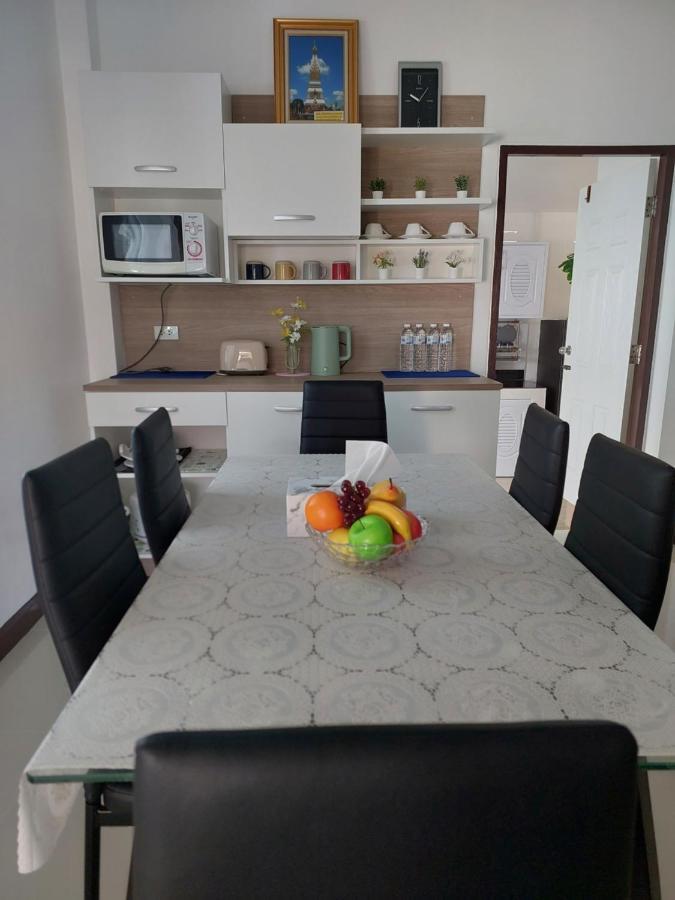 Happy Space: Cozy 2-Bedroom Villa with Free WiFi and Parking Nakhon Phanom Exterior photo